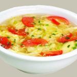 zupa pomidorowa z jajkiem po chińsku